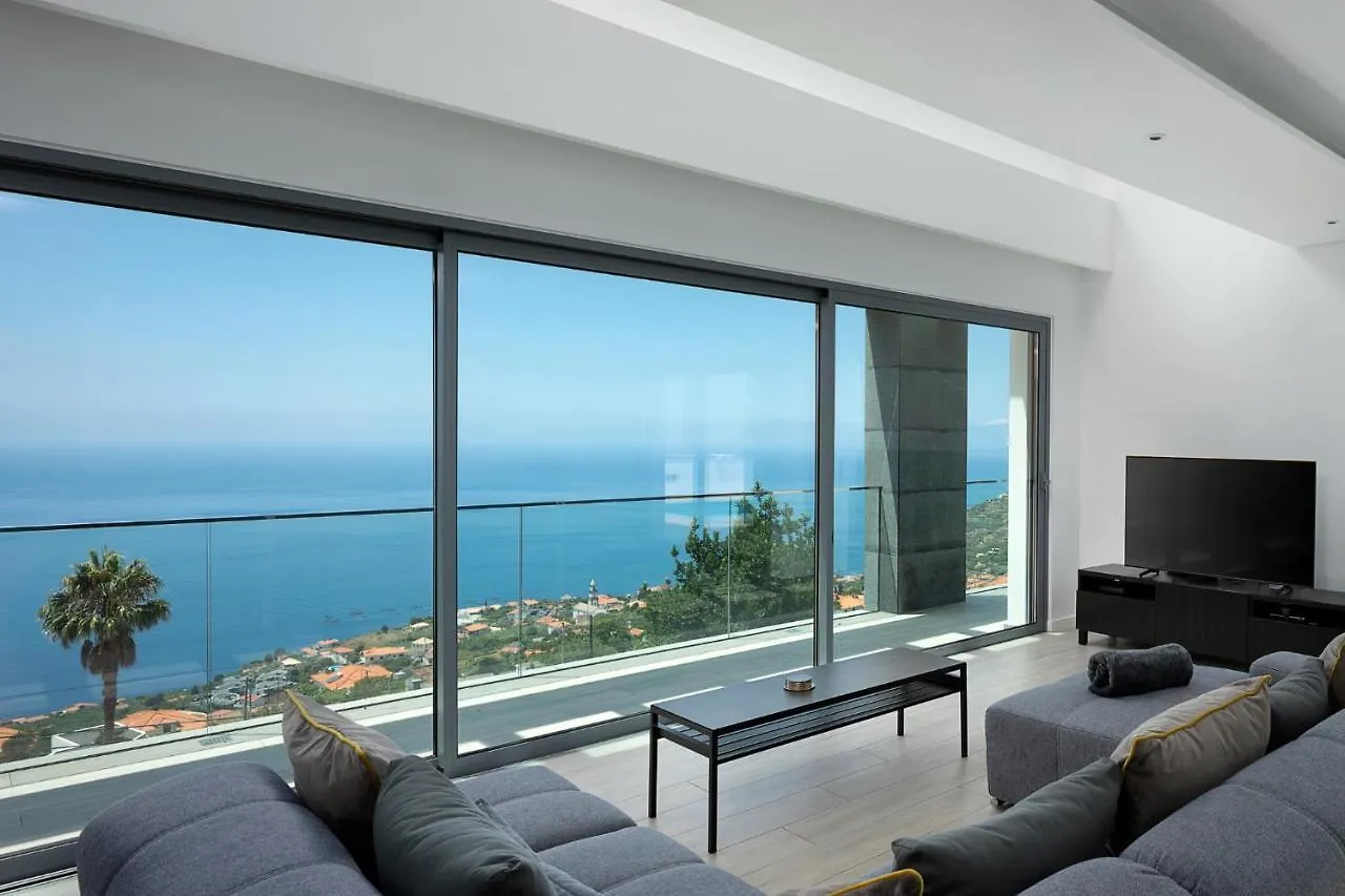 Skyfall Villa Arco da Calheta  Portugal
